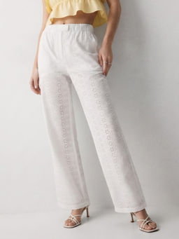 Outzidr - Women White Schiffili Self Design Trouser