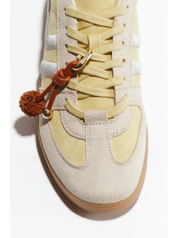 H&M - Women Brown Shoe charm