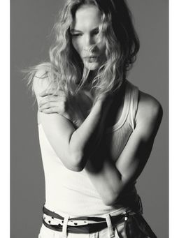 H&M - Women White Neck scarf