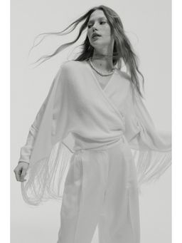 H&M - Women White Fringe-trimmed scarf