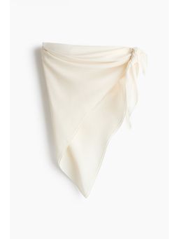 H&M - Women White Triangle scarf