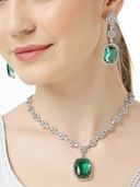 Green color option, Currently selected