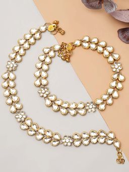 OOMPH - Women Gold Tone Kundan Ethnic Payal Anklets