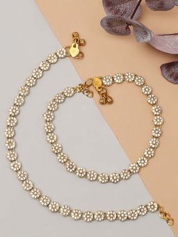 OOMPH - Women American Diamond Ad Ethnic Payal Anklets