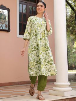 SAVI - Green Cotton Printed Detailed Kurta with Pant (Set of 2)