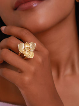Pipa Bella by Nykaa Fashion - Chunky Gold-Toned Floral Bloom Ring