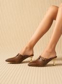 Brown color option