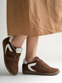 Brown color option, Currently selected