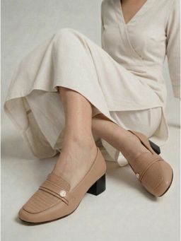 CHINRAAG - Women's Textured Loafer Block Heel Pumps