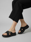 Black color option, Currently selected
