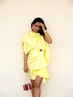 WRAPGAME INDIA - Bougainville Bliss Brooch