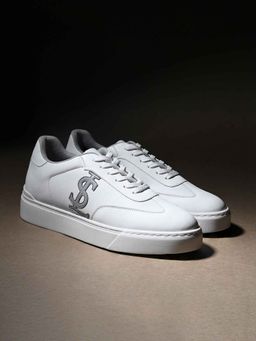 Louis Stitch - White Comfortable Lace-Up Sneakers for Men