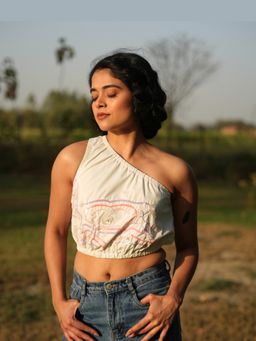 Rasra Mai - Amaiya White Hand-Embroidered Crop Top
