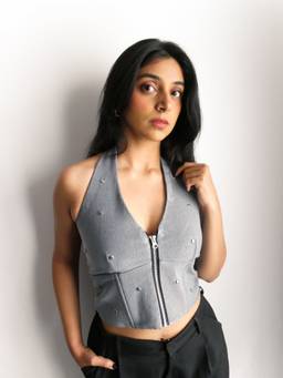 RISING AMONG - Women Grey Polka Plunge Halter Crop Top