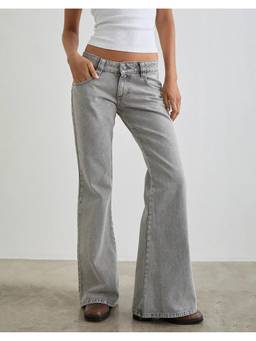MISS MOSA BY AKANKSHA - Grey Fade Mid Rise Loose Jeans