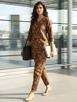 Shaily - Women's Maroon Floral Printed Cotton Blend Casual Co-Ord (Set of 2)