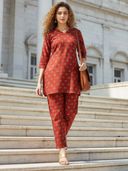 Red color option, Currently selected