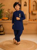 Navy Blue color option, Currently selected