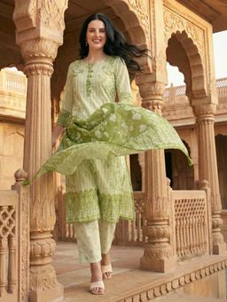 Gahan - Womens Cotton Blend Fabric Printed Kurta Pant With Dupatta