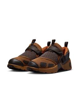 Nike - Women's Jordan Trunner Lx Sneakers