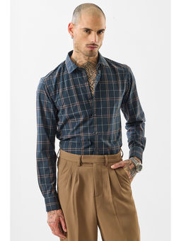 Snitch - Men Blue Checks Formal Shirt