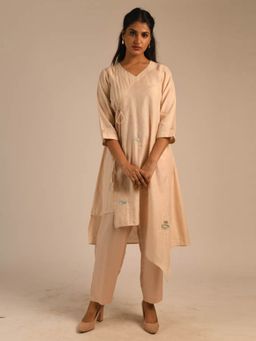 Naina Arunima - Beige Embroidered Kurta And Palazzo With Dupatta (Set of 3)