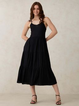 Outzidr - Black Cotton Tiered Maxi Vacay Dress