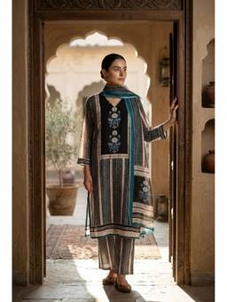 HERITAGE - Women Blue Floral Printed Linen Kurta with Pant and Dupatta