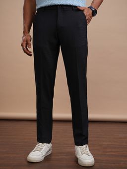 HIGHLANDER - Men Navy Blue Mini Checks Slim Fit Trouser