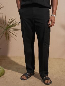 HIGHLANDER - Men Black Premium Linen Relaxed Fit Cargo Pant