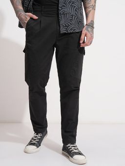 HIGHLANDER - Men Black Solid Relaxed Cargo Pant