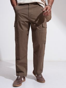 HIGHLANDER - Men Brown Solid Relaxed Fit Cargo Pant