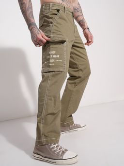 HIGHLANDER - Men Olive Solid Contrast Stitch Relaxed Cargo Pant