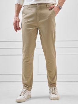 HIGHLANDER - Men Beige Solid Slim Fit Chinos