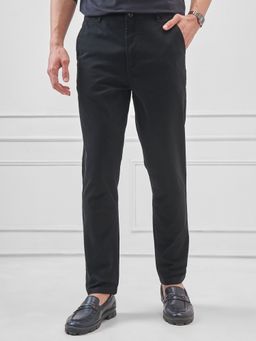 HIGHLANDER - Men Black Solid Slim Fit Trouser