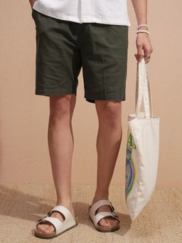 HIGHLANDER - Men Olive Premium Linen Loose Fit Shorts