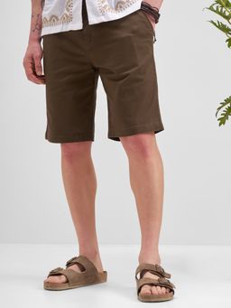 HIGHLANDER - Men Brown Solid Chino Slim Shorts