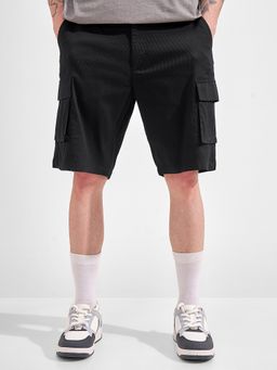 HIGHLANDER - Men Black Double Solid Cargo Relaxed Fit shorts