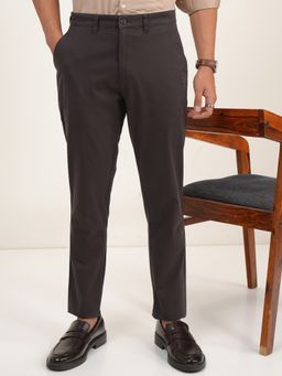 HIGHLANDER - Men Charcoal Mid Rise Chinos