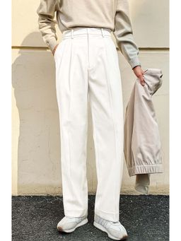 Off Duty India - Men White Polyester Solid Straight Fit Pant