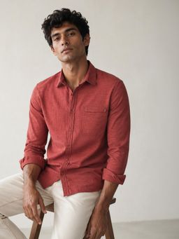 CAHOOT - Men Red Textured Regular Fit Casual Shirt