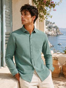 CAHOOT - Men Sage Green Solid Casual Shirt