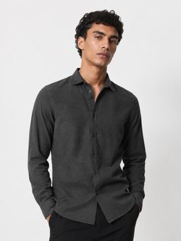 CAHOOT - Men Charcoal Grey Solid Full Sleeve Casual Shirt