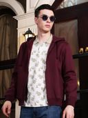 Maroon color option, Currently selected