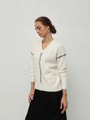 Off White color option, Currently selected