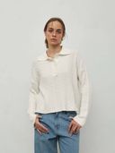 Off White color option, Currently selected