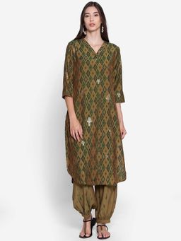 Shree - Women Muslin Green Printed Kurta With Harem Pant (Set Of 2)