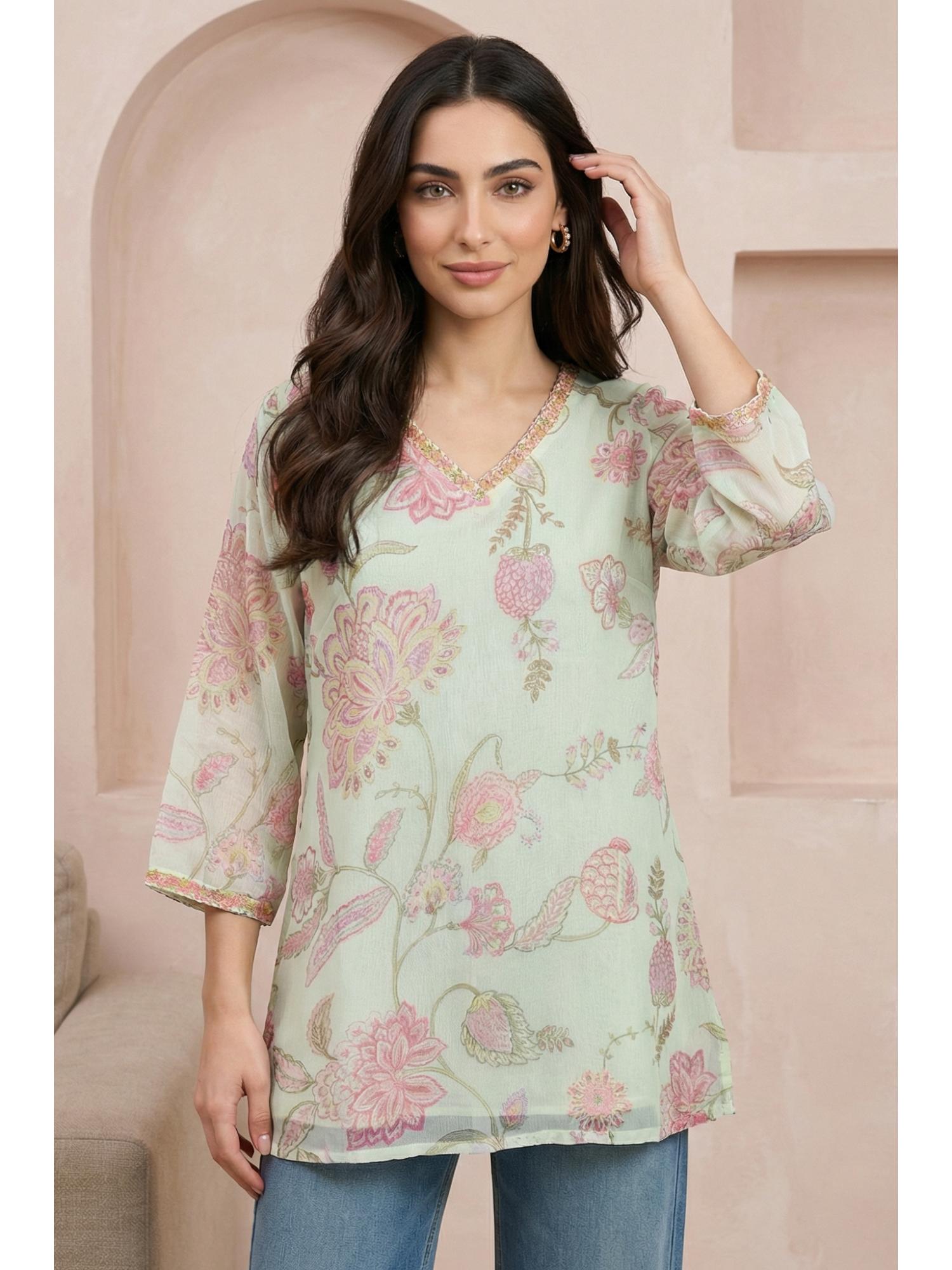 Green Floral V-Neck Regular Top-picture-19