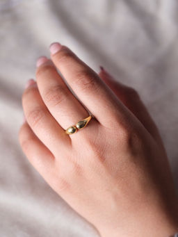 ANUSHKA JAIN JEWELLERY - 925 Molten Clutch Ring Gold