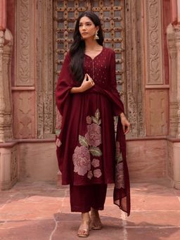 Autumnlane - Maroon Gaurisha Floral Embroidered Kurta with Pant and Dupatta